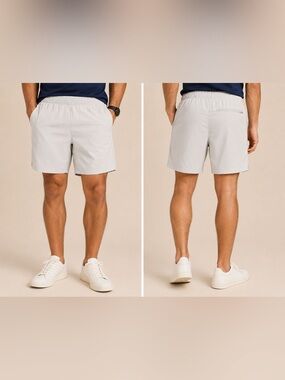 UNIQLO Men’s Light Grey Athletic Shorts Size Small Stretch Activewear
